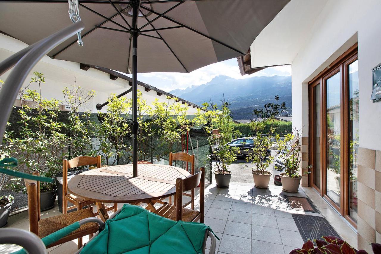 Arco Iris Sarre Apartment อาออสตา ภายนอก รูปภาพ